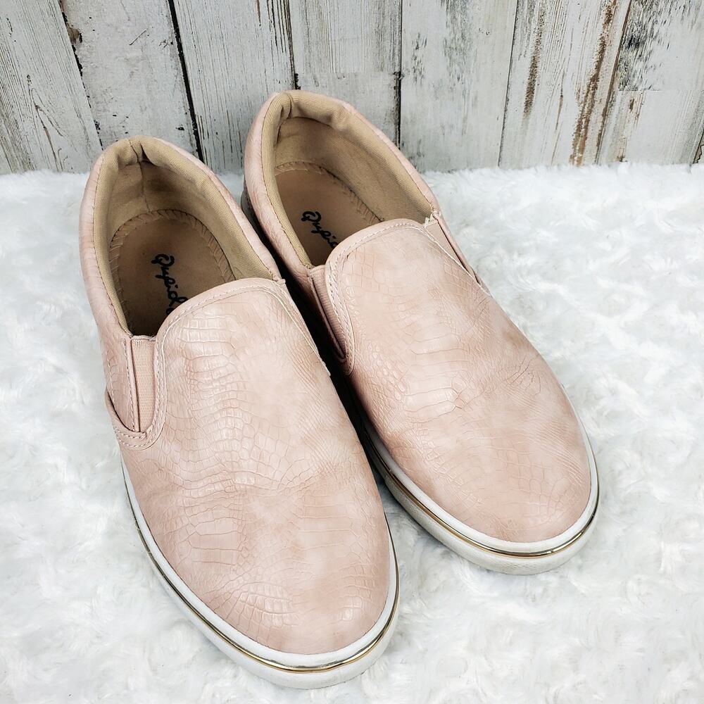 Qupid Fashion Sneakers Pink Size 6